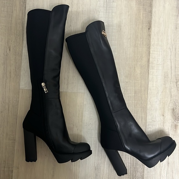 NWT - Love Moschino - knee-high block-heel leather boots - Size 37 (6.5) - Picture 5 of 8